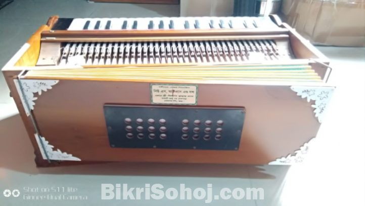 Harmonium